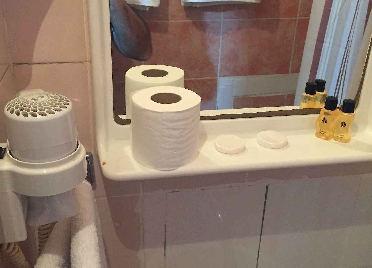 Istanbul Paris Hotel & Hostel