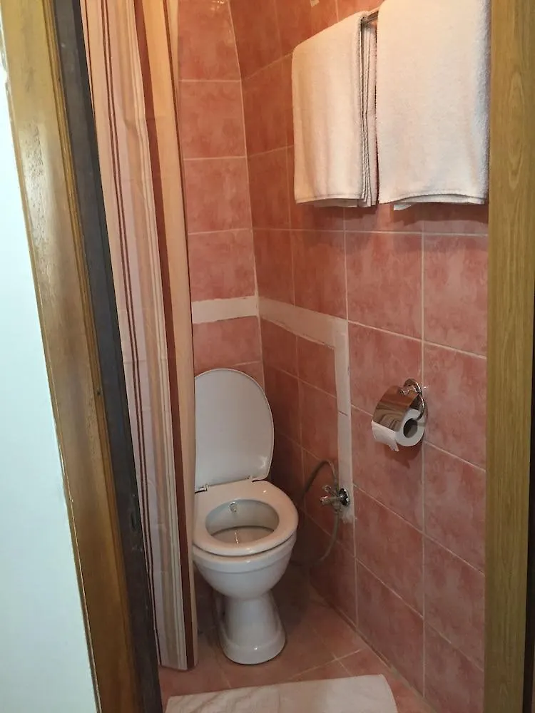 Istanbul Paris Hotel & Hostel