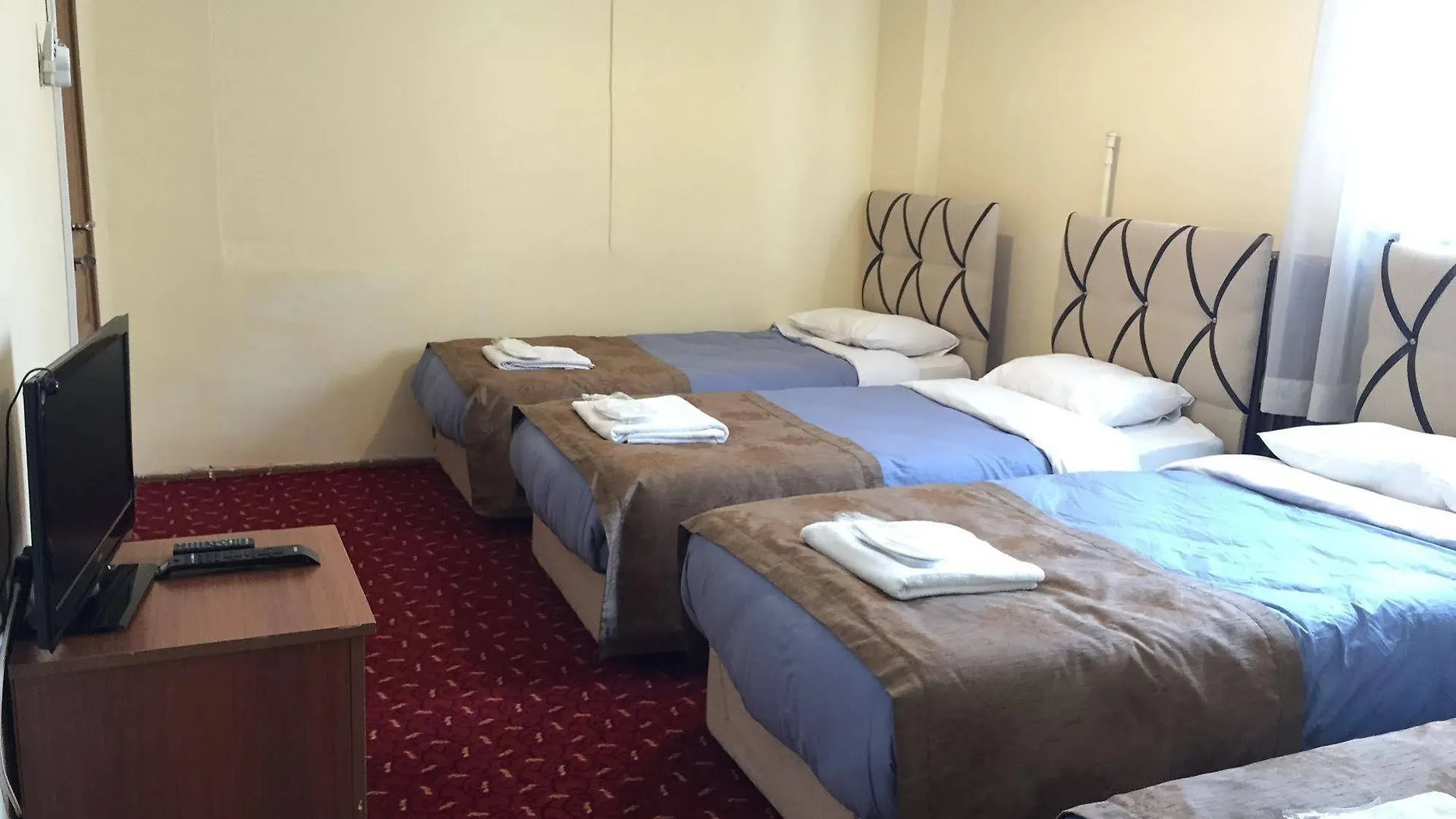 Istanbul Paris Hotel & Hostel