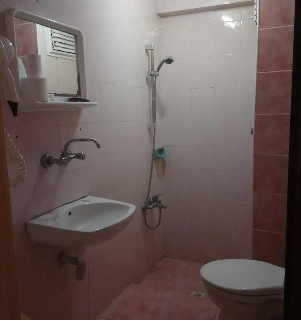 Istanbul Paris Hotel & Hostel