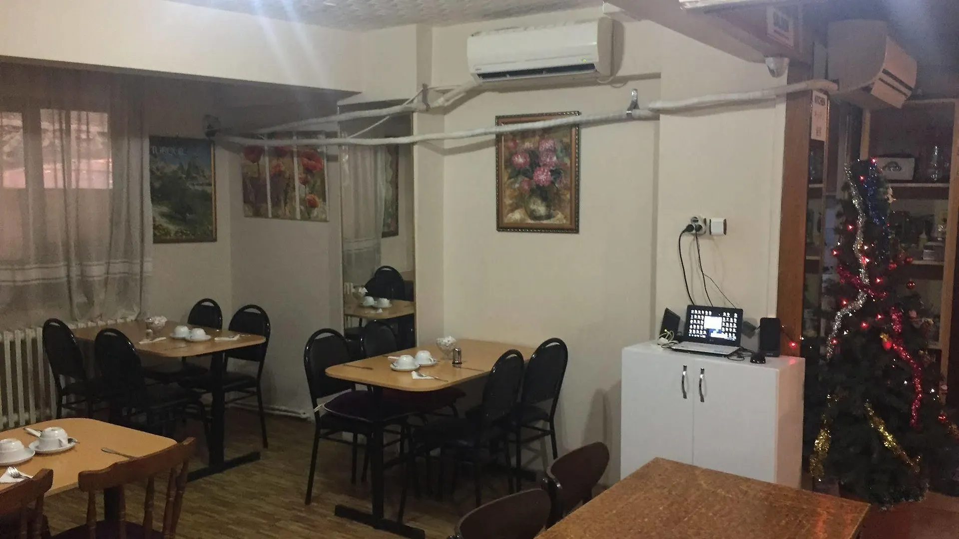 **  Istanbul Paris Hotel & Hostel Turchia