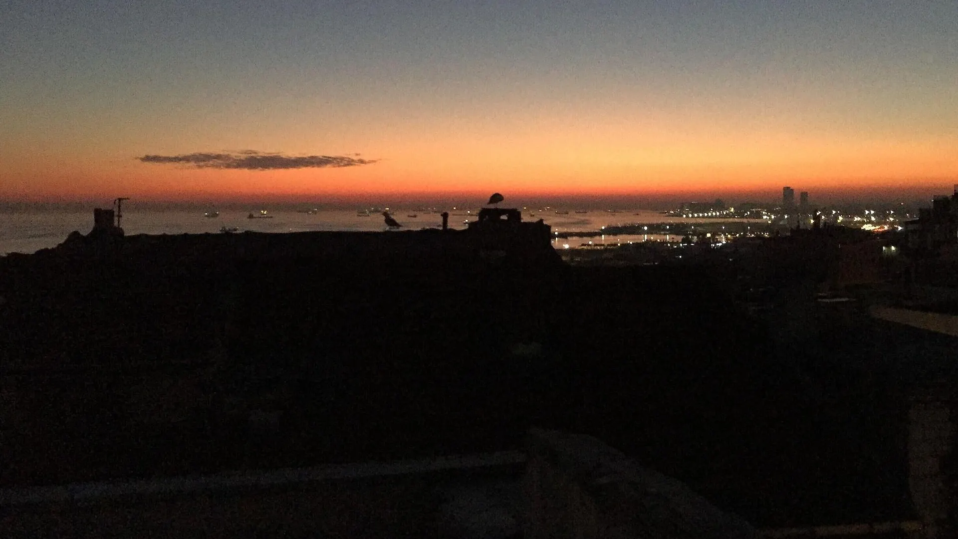イスタンブール パリ ホテル ホステル