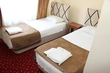 Istanbul Paris Hotel & Hostel